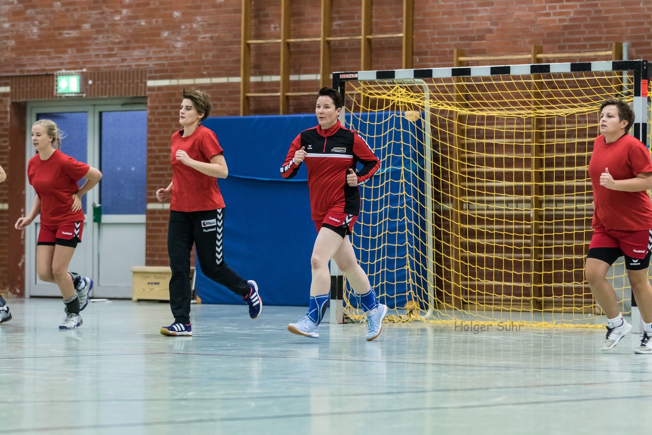 Bild 1 - Frauen Bramstedter TS - TSV Wattenbek 2 : Ergebnis: 20:24